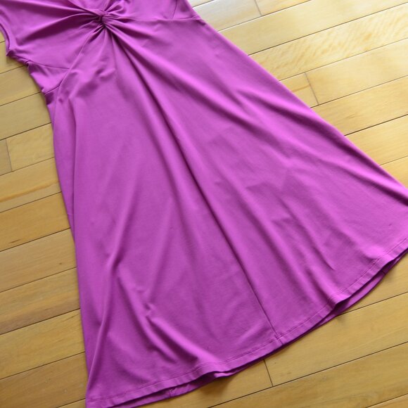 Patagonia Bandha Dress V-Neck Twist Front Short Sleeve Stretch Jersey Fuschia M - Picture 5 of 9